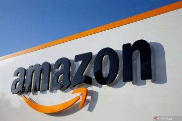 Dua pegawai Amazon Italia terinfeksi virus corona