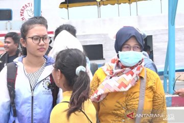 Wisatawan Kepulauan Seribu bekali diri dengan masker