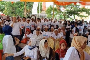 KPU Cilegon terima tiga pasang balon dari jalur perorangan