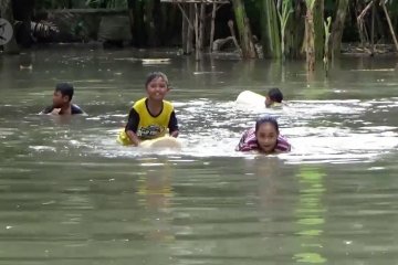 Ratusan rumah di Lumajang terendam banjir