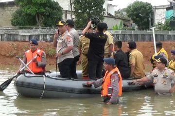 Kapolda Metro Jaya jamin beri rasa aman ke warga terdampak banjir
