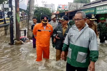 Wakil Wali Kota Tangerang tinjau lokasi banjir di Ciledug