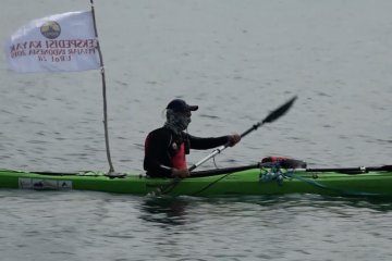 Festival olahraga air pertama di danau supervolcano