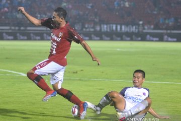 Laga Bali United melawan Persita Tangerang berakhir imbang tanpa gol