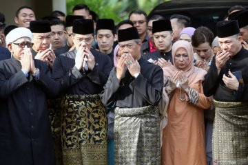 Muhyiddin Yassin diangkat sebagai Perdana Menteri  kedelapan Malaysia
