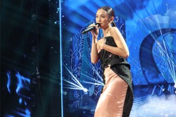 Lyodra dan Tiara bawakan lagu daerah di tahap akhir Indonesian Idol X
