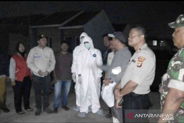 Pemkab Bekasi pastikan hewan mati mendadak bukan flu burung