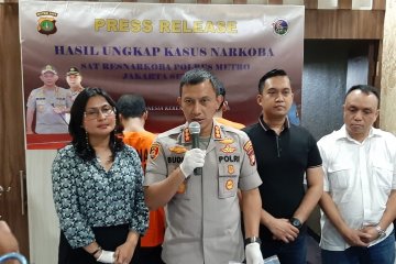 Polrestro Jaksel cek ketersediaan masker untuk cegah penimbunan