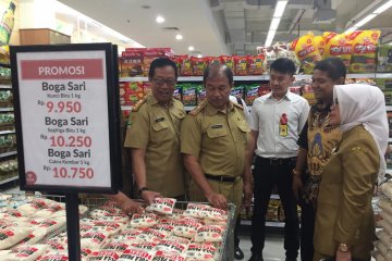 Disperindag Jabar imbau warga tidak "panic buying" terkait Covid-19