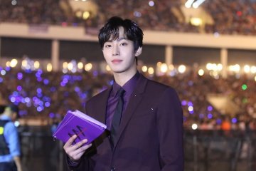 Ahn Hyo-seop dapat 1,3 juta pengikut gara-gara "Dr. Romantic"