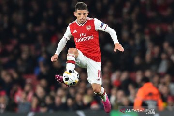 Patah pergelangan kaki, Torreira bakal absen jangka panjang