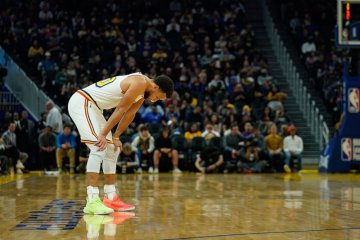 Ringkasan laga NBA hari ini, Curry main lagi tapi kalah