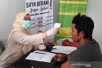 KKP periksa 45 pekerja pelabuhan di Aceh Barat cegah virus corona