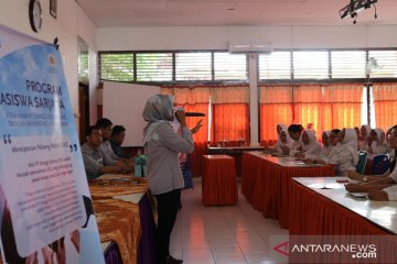 PT DSLNG-UGM buka program beasiswa S1 untuk pelajar lokal di Banggai