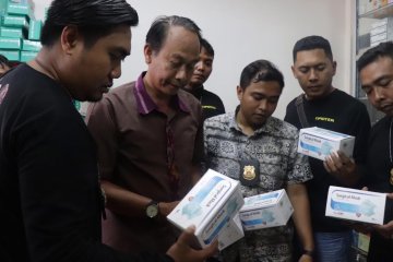 Polisi datangi tiga apotek dan distributor masker di wilayah Denpasar