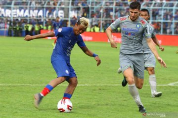 Maung Bandung terkam Singo Edan 2-1