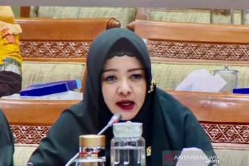 Dewi Aryani: Pemerintah wajib kembalikan iuran BPJS Kesehatan