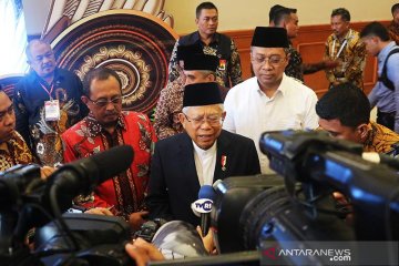 Wapres Ma'ruf dapat ucapan selamat ulang tahun di Munas V ADEKSI