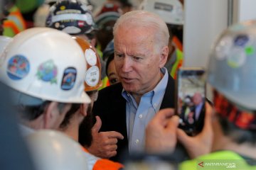 Capres AS Joe Biden akan temui keluarga Floyd