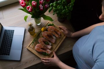 Bolehkah ibu hamil makan steak yang tidak matang sempurna?