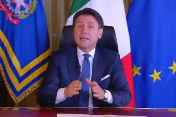 PM Conte: Italia longgarkan 'lockdown' mulai 4 Mei