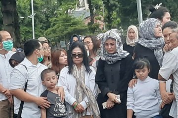 Intan RJ lepas kepergian mendiang suami dengan tabah