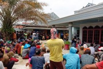 Kontroversi penambangan pasir laut di Lampung Timur picu konflik