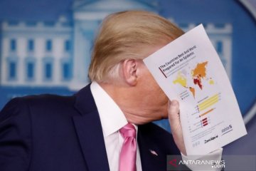 Presiden AS Donald Trump negatif corona
