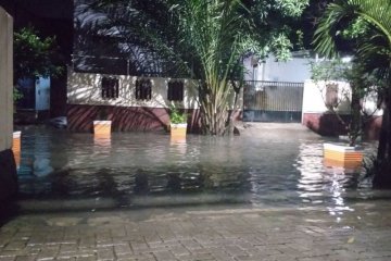 Banjir kembali sergap Kramat Jati akibat intensitas hujan