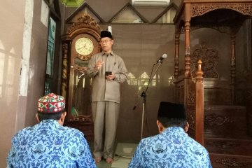Jamaah di Makassar gelar qunut nazilah untuk cegah mewabahnya Covid-19