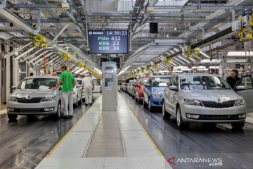 CEO Volkswagen cemaskan dampak corona "kacaukan" industri global