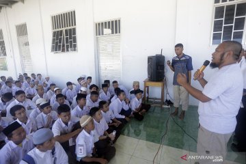 Cegah COVID-19, santri Ponpes Al Islam Gorontalo ikuti edukasi PHBS