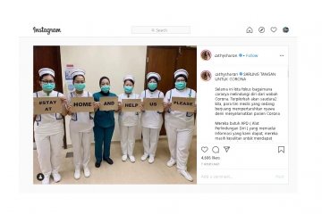 Cathy Sharon galang dan salurkan sarung tangan untuk pekerja medis