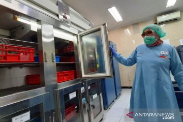 PMI Surabaya kekurangan pasokan darah imbas COVID-19