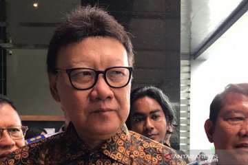 Putra kedua Tjahjo Kumolo positif COVID-19