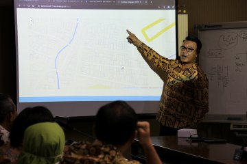 Laman Lawan COVID-19 diluncurkan di Surabaya