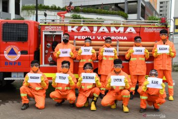 Imbauan untuk tidak keluar rumah dari relawan BNPB