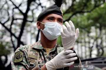 Suku adat Malaysia bersembunyi di hutan untuk hindari wabah corona