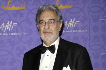 Penyanyi opera Placido Domingo positif virus corona