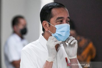 Presiden Jokowi jalani tes kesehatan termasuk swab