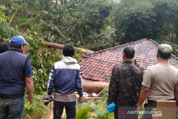 BPBD Cianjur catat 104 rumah rusak dan terancam longsor