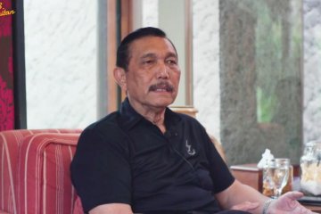 Penanganan COVID-19 dinilai lamban, Luhut: tidak ada negara yang siap