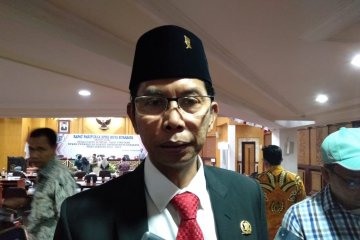 Ketua DPRD Surabaya menilai tepat Risma buka peta penyebaran COVID-19