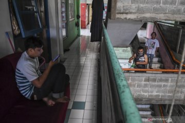 aktivitas warga ibukota saat pemberlakukan Jarak Sosial