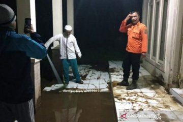 Pengungsi banjir Kabupaten Bandung akan jalani tes cepat corona