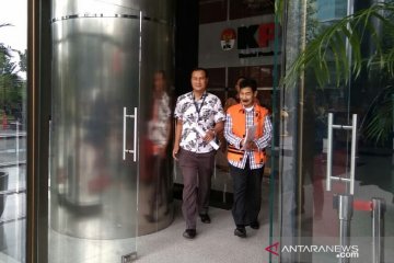 KPK perpanjang penahanan Bupati Solok Selatan nonaktif Muzni Zakaria