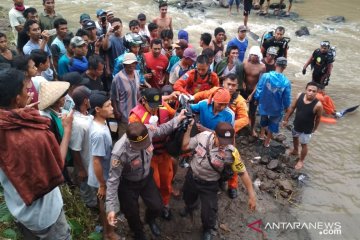 Dua siswa tenggelam di Sungai Srigangga Lombok Tengah