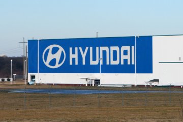 Hyundai akan tarik 70.000 kendaraan perbaiki komponen rusak