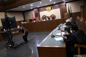 Sidang putusan David Manibui dan Michael Kambuaya