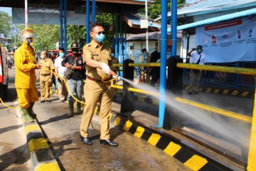 1.500 personel lakukan penyemprotan disinfektan di Kota Pontianak